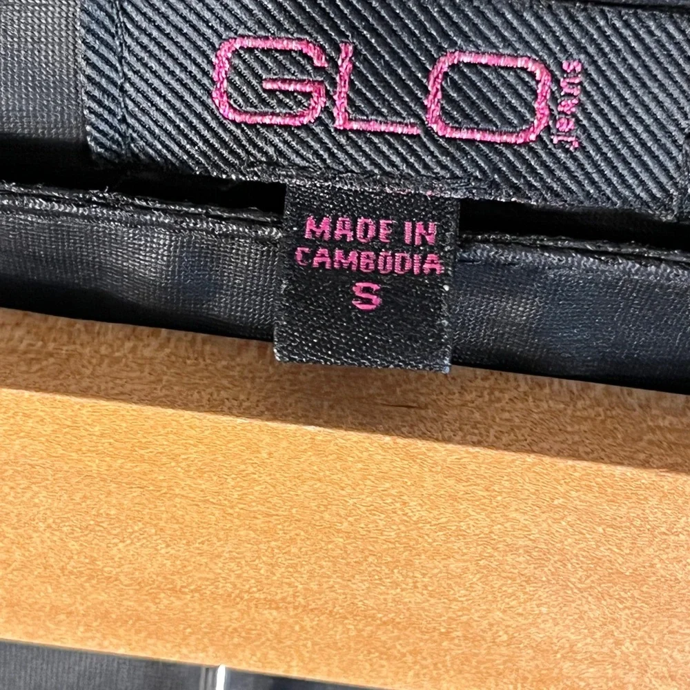 Vegan leather matte soft circle skirt GLO size Small - Picture 4 of 8